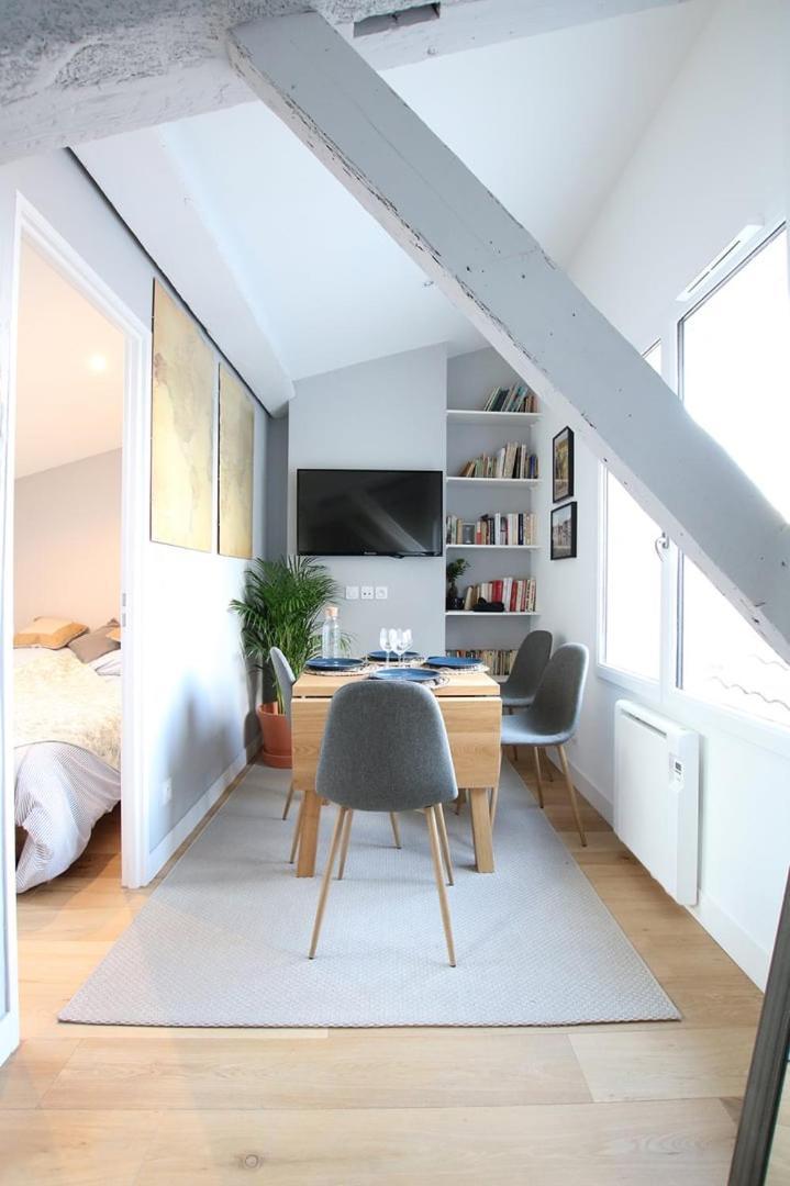 Guestready - Sunny Attic Apt Near Grand Theatre Bordeaux Bagian luar foto